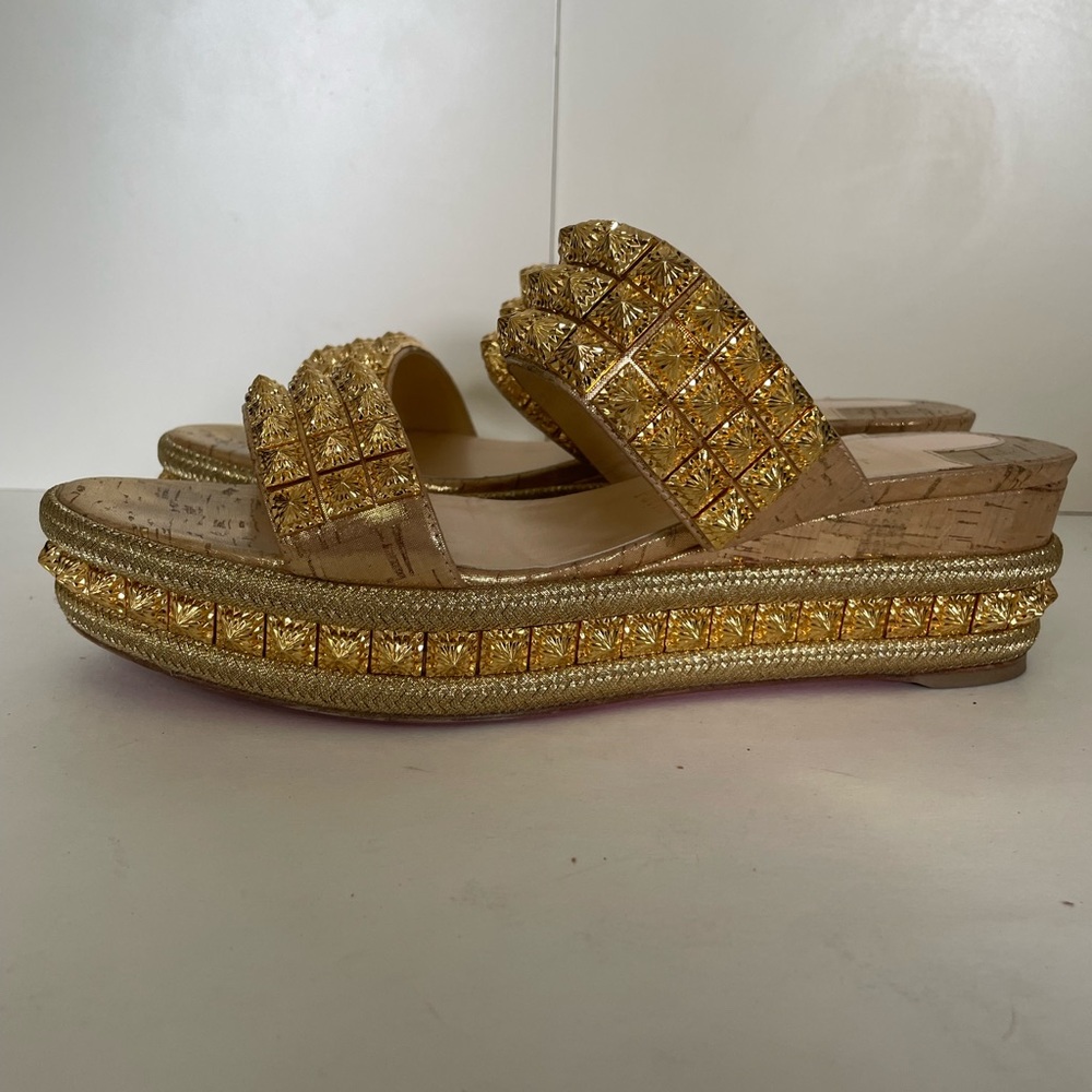 RARE Christian Louboutin Gold Spike Red Sole Platform Sandal Espadrille - Picture 5 of 16